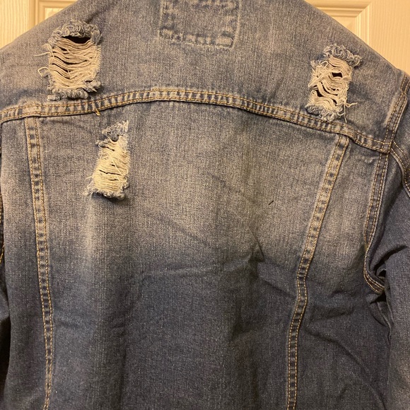 Mens Distressed Denim Jacket - Picture 6 of 7